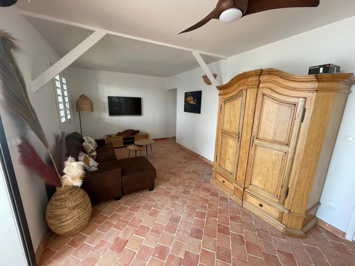 La Villa Kawana A 5 Minutes A Pied De La Plage 레 장세-다르레 외부 사진
